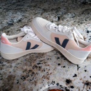 VEJA Shoes